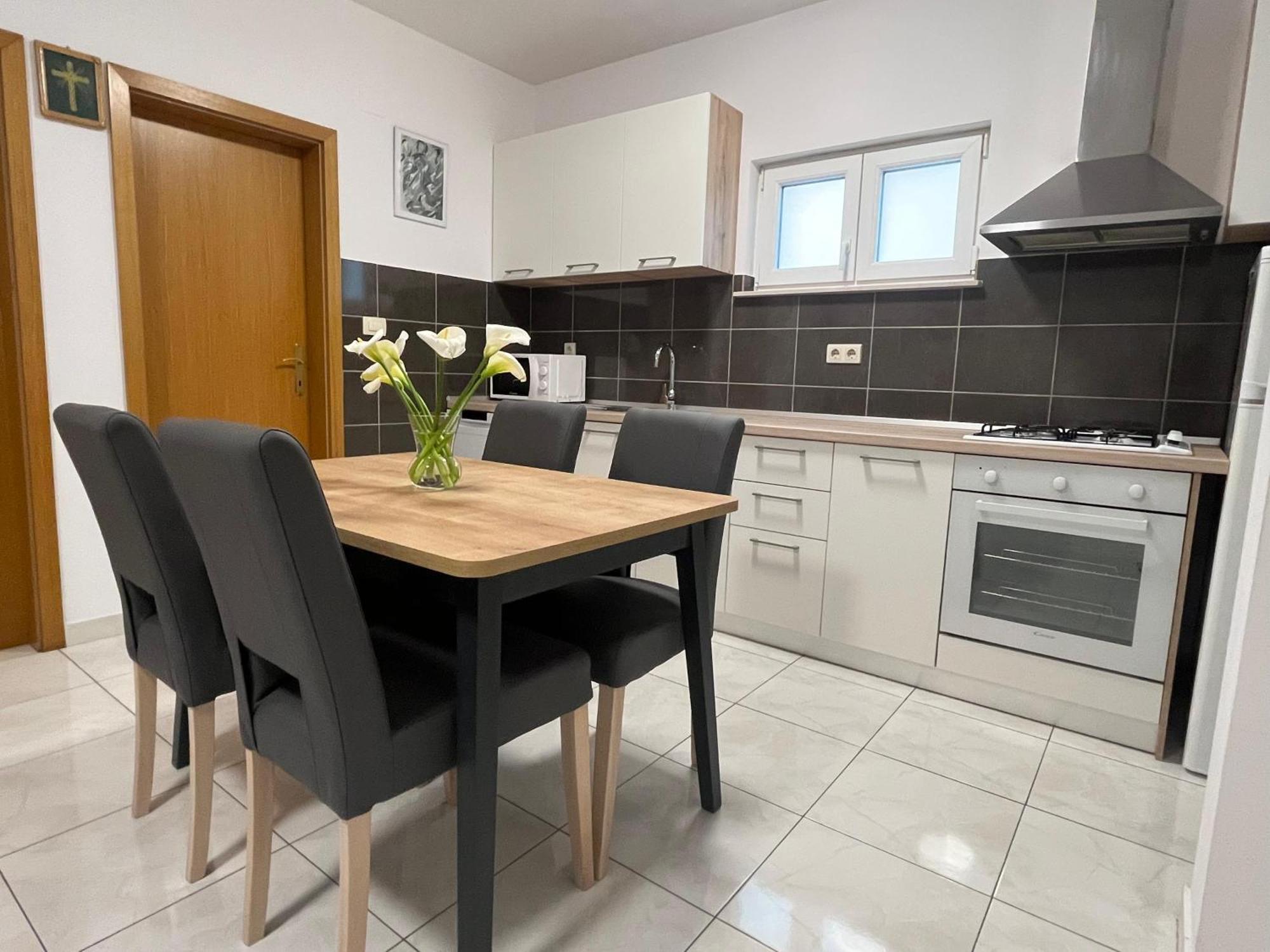 Apartman Krsticevic Metkovic Luaran gambar