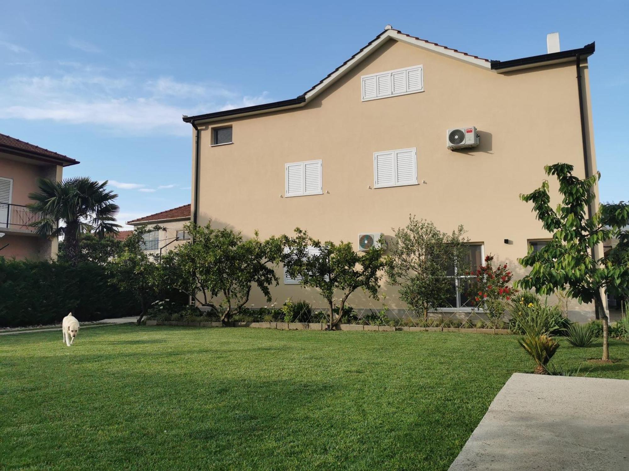 Apartman Krsticevic Metkovic Luaran gambar